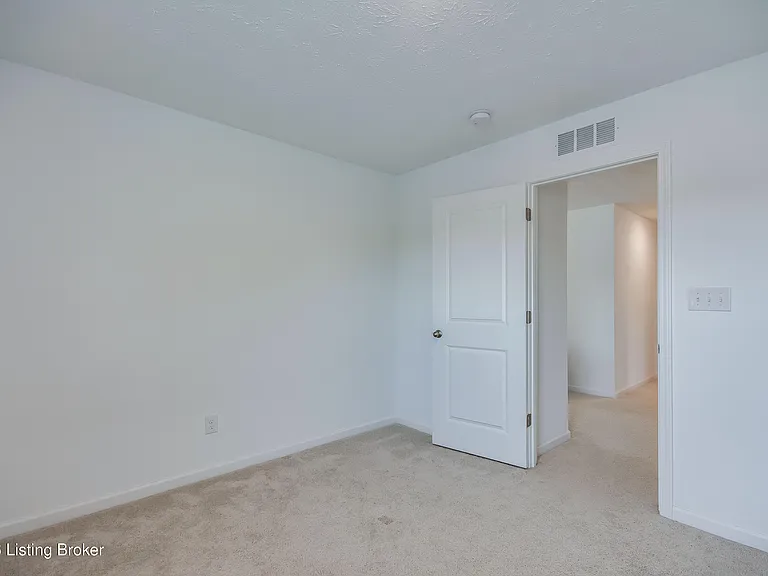 17010 Meander Way — Photo 62