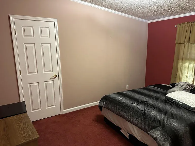 110 Poplar Dr — Photo 6