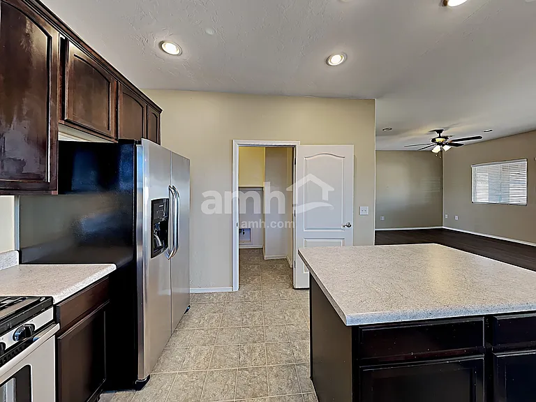 8364 W Green Kingfisher Ln — Photo 5