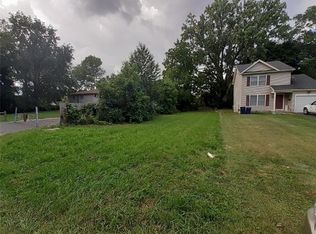 215 Leicestershire Rd, Rochester, NY 14621