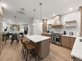 10 Hausman St #1, Brooklyn, NY 11222