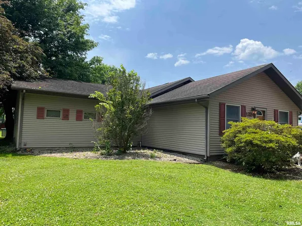 1224 W Harrison Rd, Murphysboro, IL 62966
