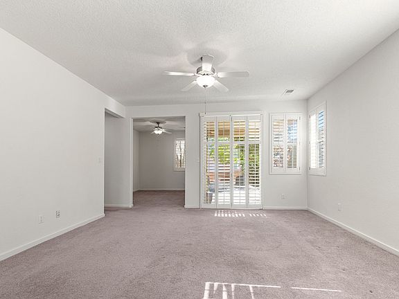 4th image of 104 Rancho Viejo Blvd