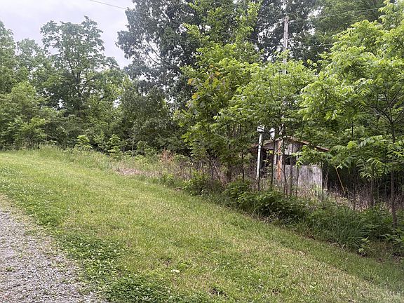 3rd image of 1369 Parker Ridge Rd