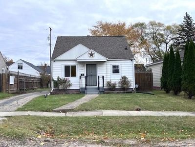 3343 Cheyenne Ave, Burton, MI, 48529