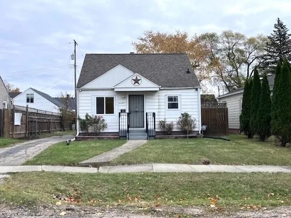 3343 Cheyenne Ave, Burton, MI 48529