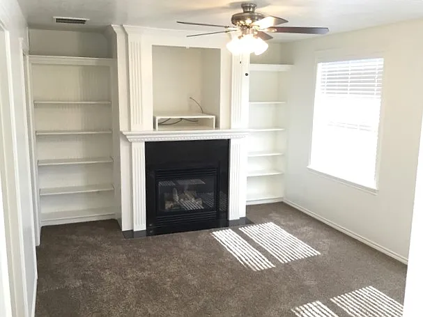 547 E Wild Lilac Ct — Photo 4