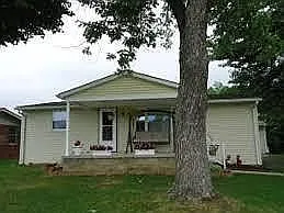 1426 Poplar St photo 1
