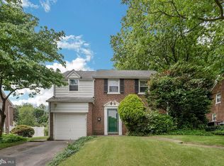 104 Johns Rd, Cheltenham, PA 19012