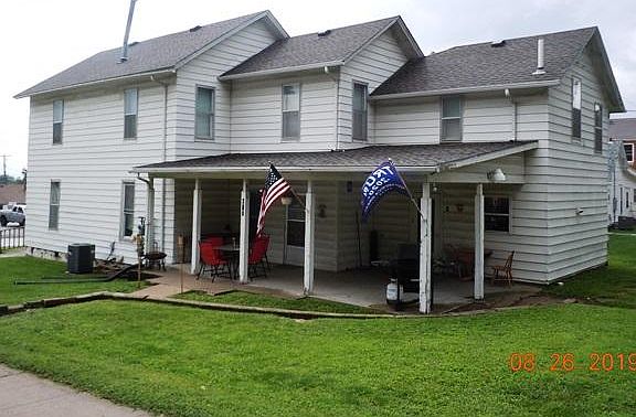 3rd image of 617 E Erie St