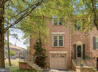 7218 Gentian Ct, Springfield, VA 22152