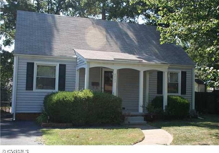 1st image of 6403 Crescent Pkwy