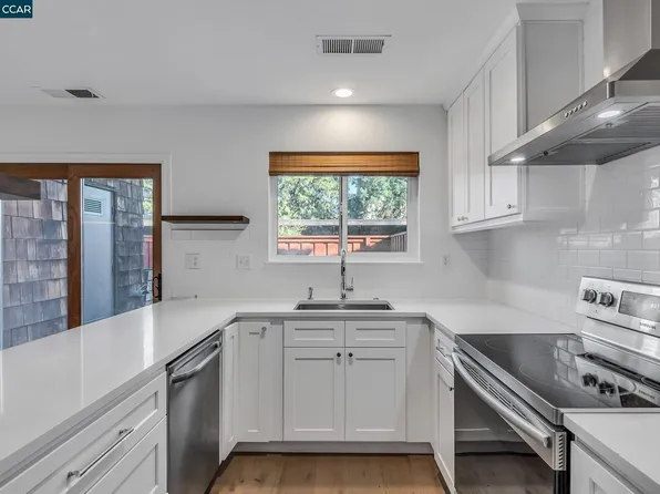 225 Mayhew Way APT 3, Walnut Creek, CA 94597