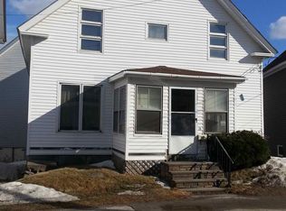 28 Wood St, Old Town, ME 04468