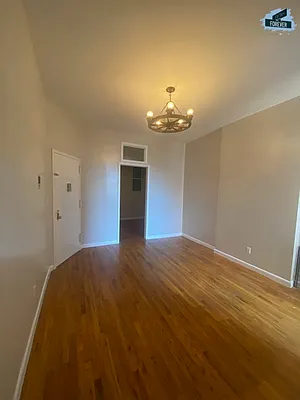 Rented by Fifth & Forever LLC | media 5