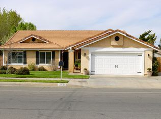 4511 W Avenue N, Quartz Hill, CA 93536