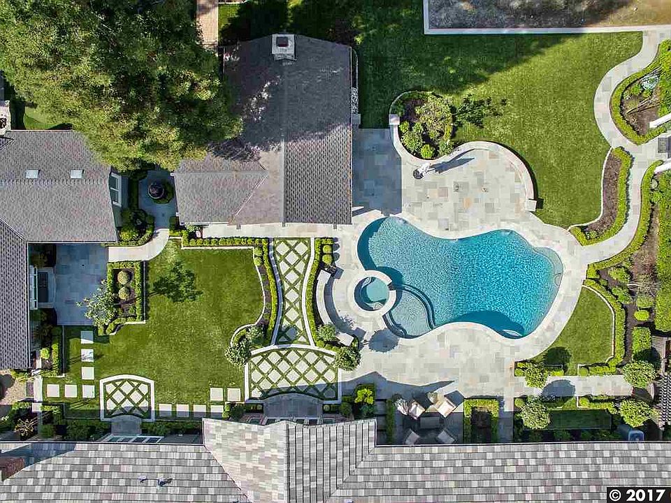1st image of 510 Garrigan Ct