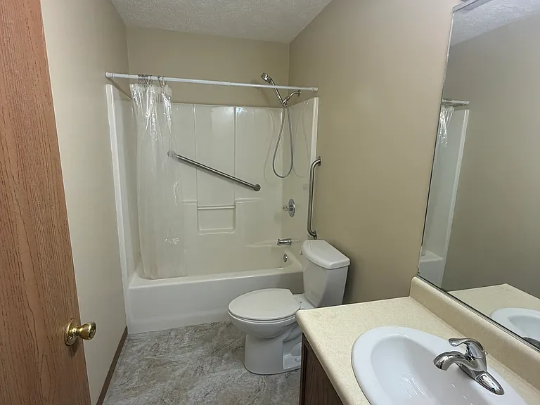 236 N Harrison St — Photo 10