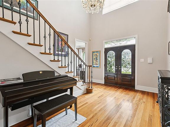 3rd image of 6 Shoal Creek Dr