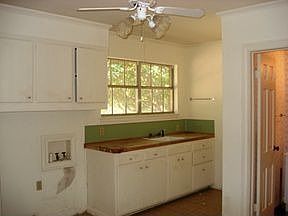 5th image of 8900 Oriole Dr