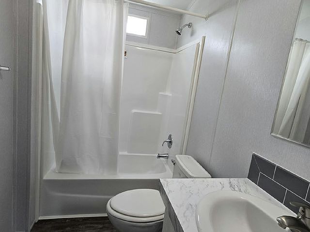 1st image of 93151 4th St #151
