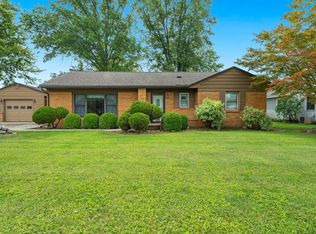 2350 E Sand Rd, Port Clinton, OH 43452