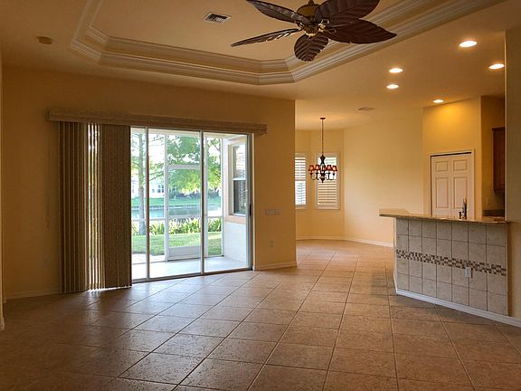 4th image of 9631 Las Casas Dr