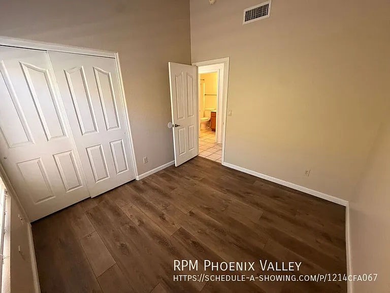 330 N Cottonwood Dr — Photo 9