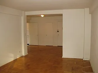 Rented by Classic Marketing- 530 Park1