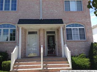 8 Cortelyou Ave, Staten Island, NY 10312