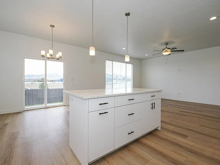 3593 N Sparrow Ln — Photo 6