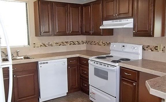 3rd image of 2266 Pebble Beach Blvd