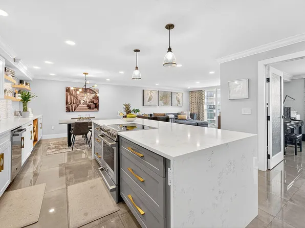 5440 N Ocean Drive #1404, Singer Island, FL 33404