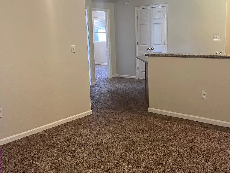 4825 Sequoia St #12 — Photo 4