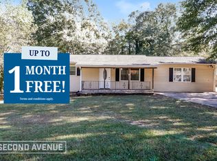 2053 Chestnut Log Dr, Lithia Springs, GA 30122