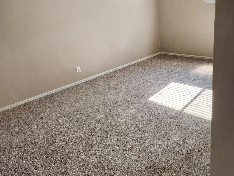 211 W Muskogee St #106 — Photo 9
