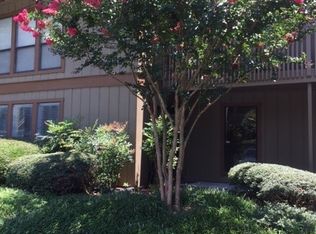 101 Dunbar Dr, Atlanta, GA 30338