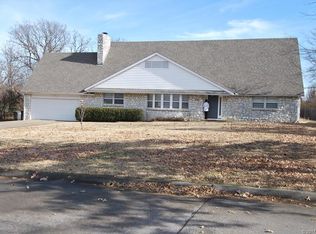 3428 Hawthorne Ct, Bartlesville, OK 74006