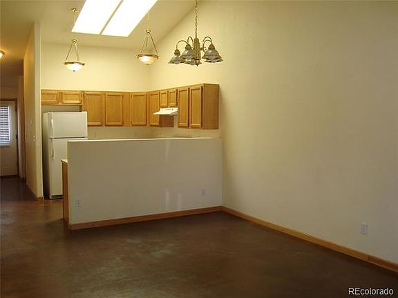 3rd image of 614 Palmer St Lot 3