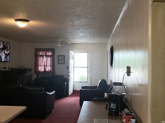 5th image of 1210-12 Lamar St