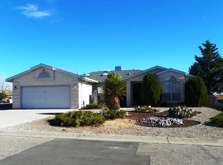 2773 Manitou Springs Dr SE, Rio Rancho, NM 87124