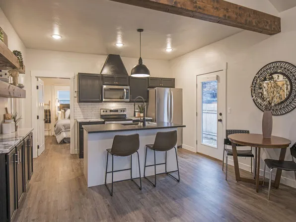 1545 5th St, Bend, OR 97703