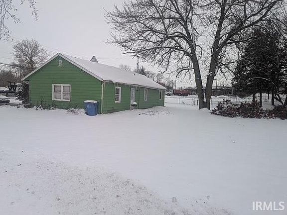 2nd image of 217 E Whitley St