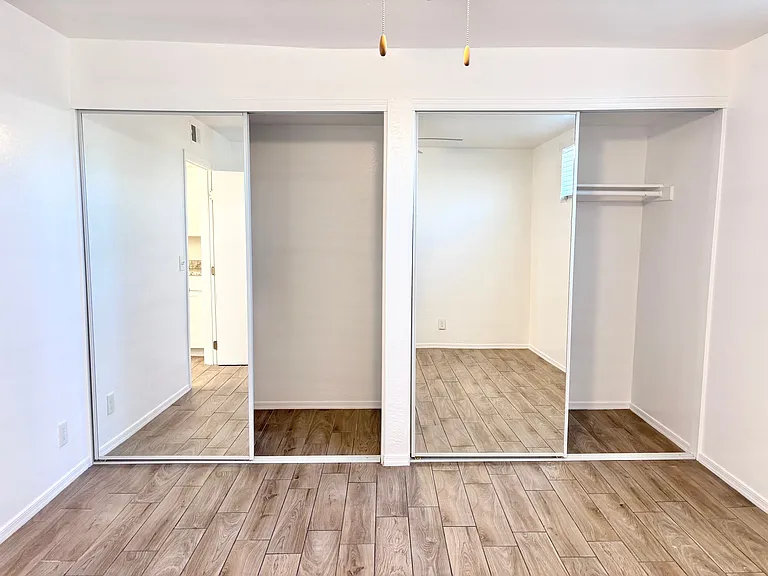 Apache Lofts — Photo 19