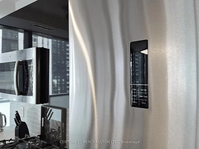 11 Charlotte St #1707 — Photo 12