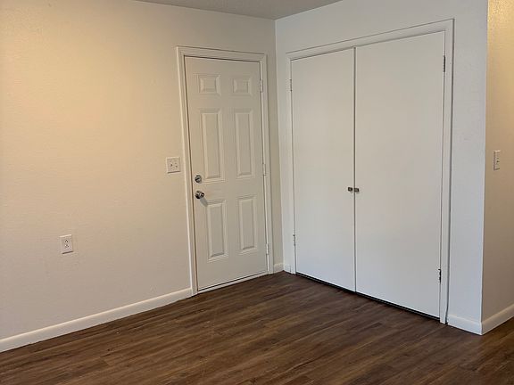 5th image of 1920 Gregory Dr APT A