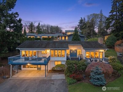 21550 1st Court S, Normandy Park, WA, 98198