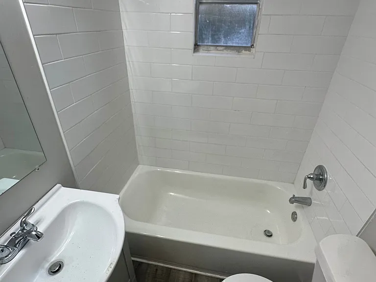 2911 E 33rd Ave #A — Photo 11