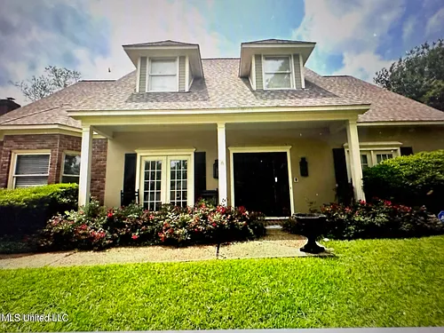 6231 Waterford Dr Photo 1