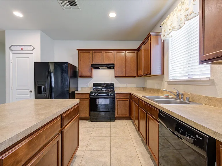 5318 Hickory Harvest Dr — Photo 21